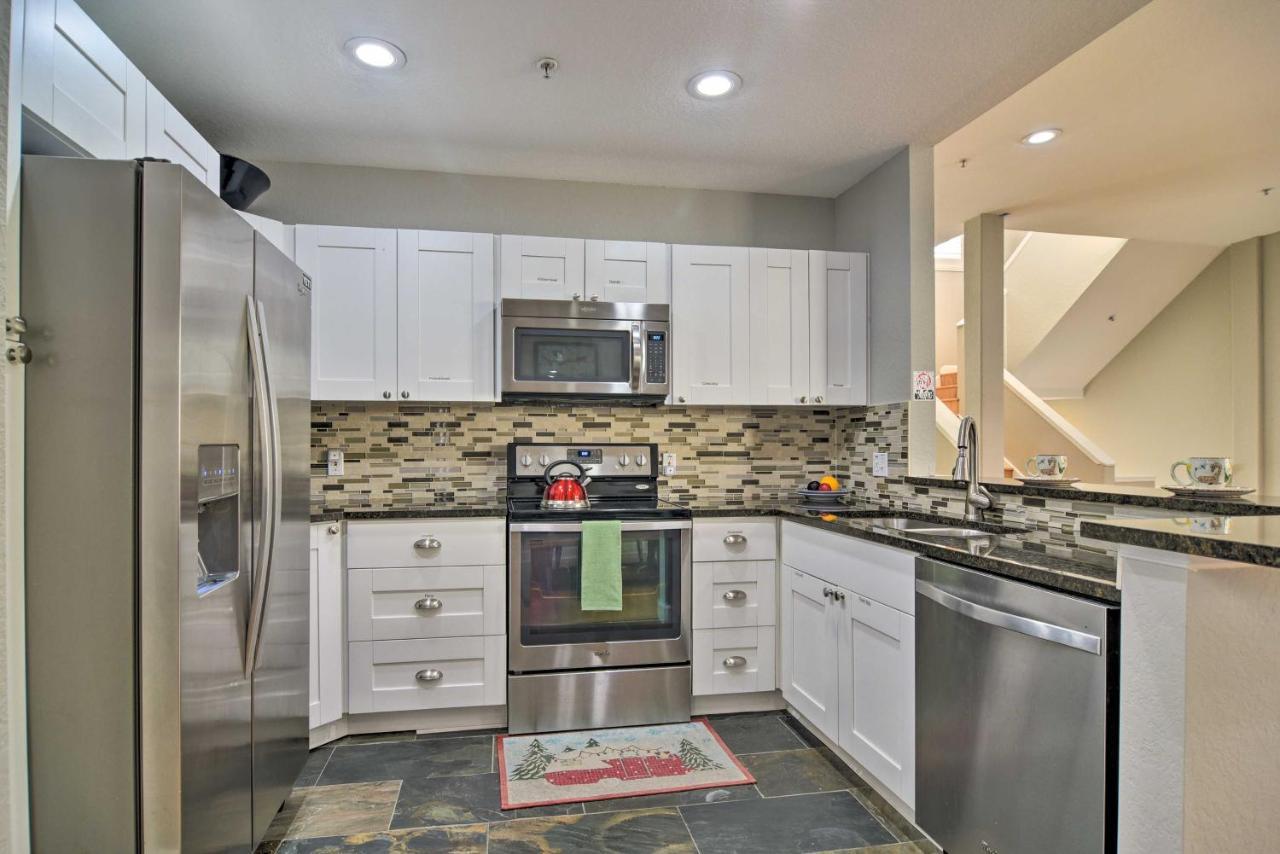 Coastal Sea Side Townhome - Walk To Beach! Clearwater Beach Eksteriør bilde