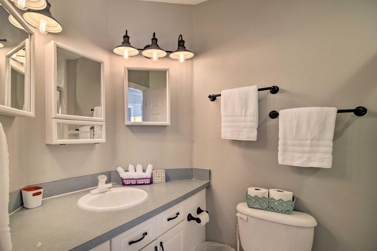 Coastal Sea Side Townhome - Walk To Beach! Clearwater Beach Eksteriør bilde