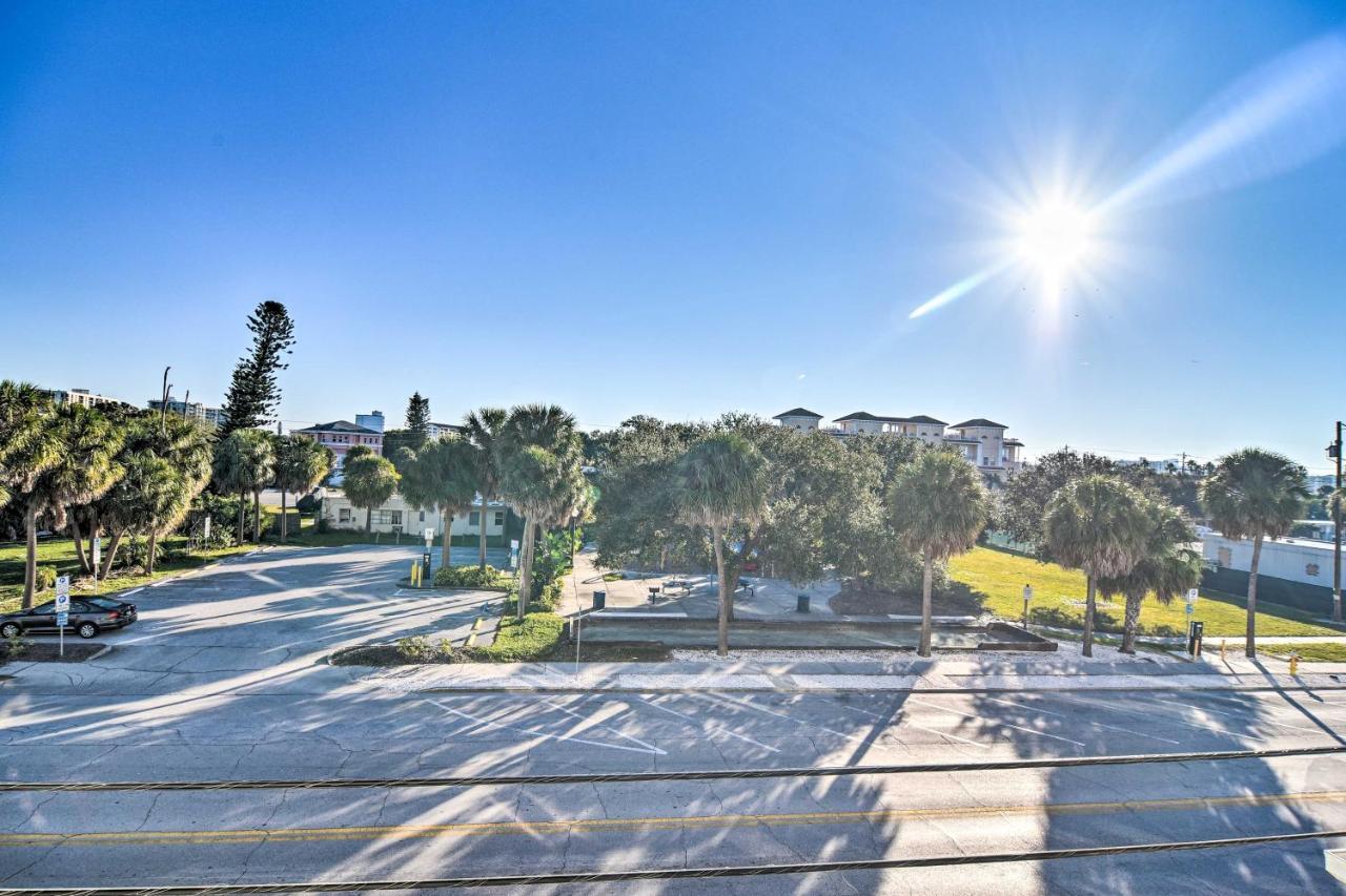Coastal Sea Side Townhome - Walk To Beach! Clearwater Beach Eksteriør bilde